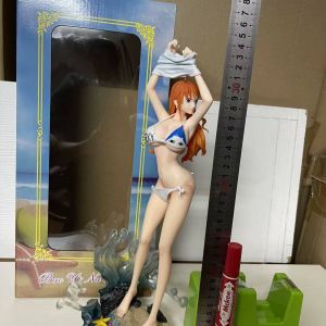 NAMI BIKINI / SIN CAJA / 20M. APROX